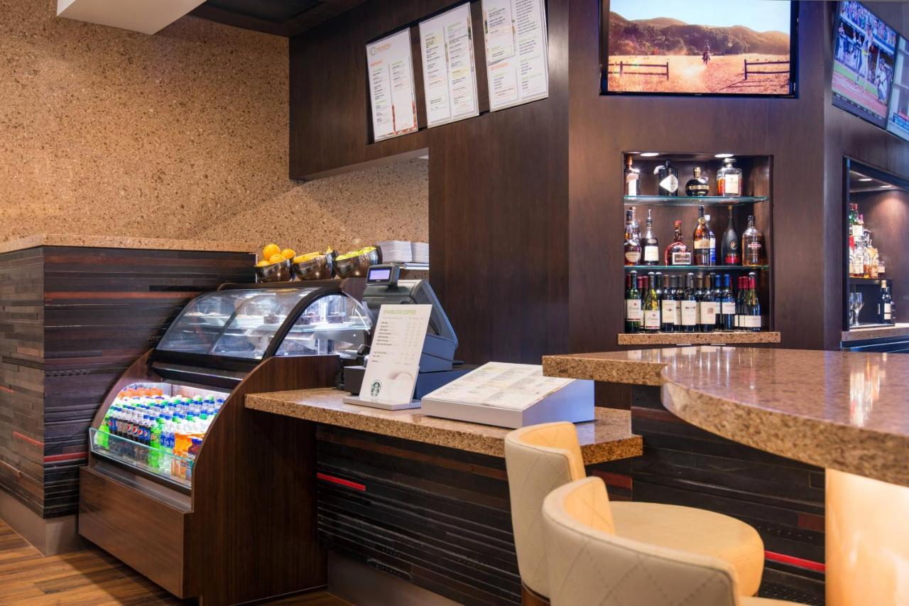 Courtyard By Marriott Irvine Spectrum Εξωτερικό φωτογραφία