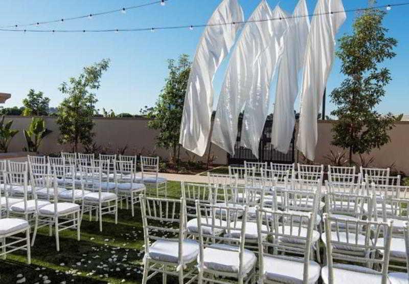 Courtyard By Marriott Irvine Spectrum Εξωτερικό φωτογραφία