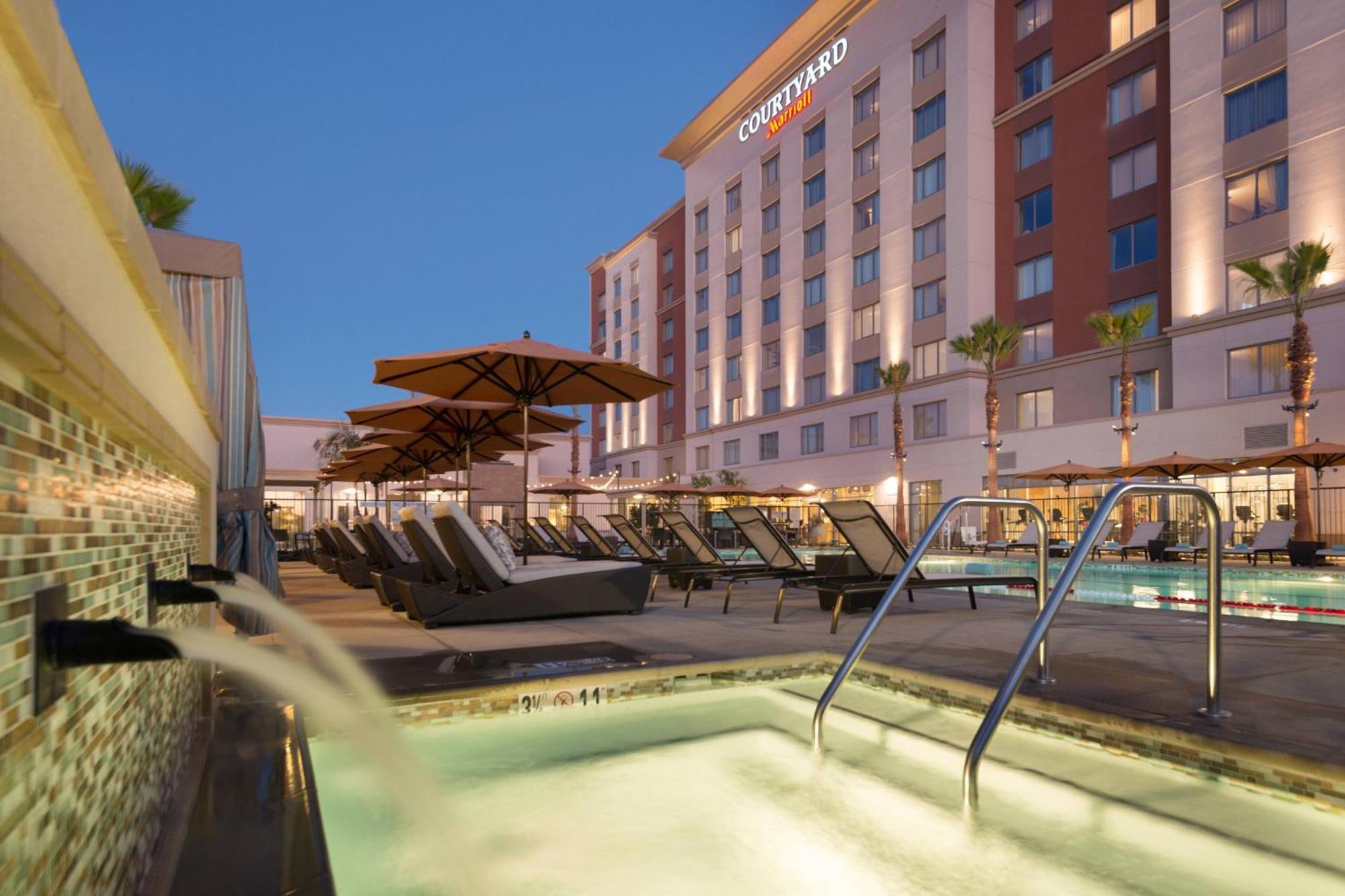 Courtyard By Marriott Irvine Spectrum Εξωτερικό φωτογραφία